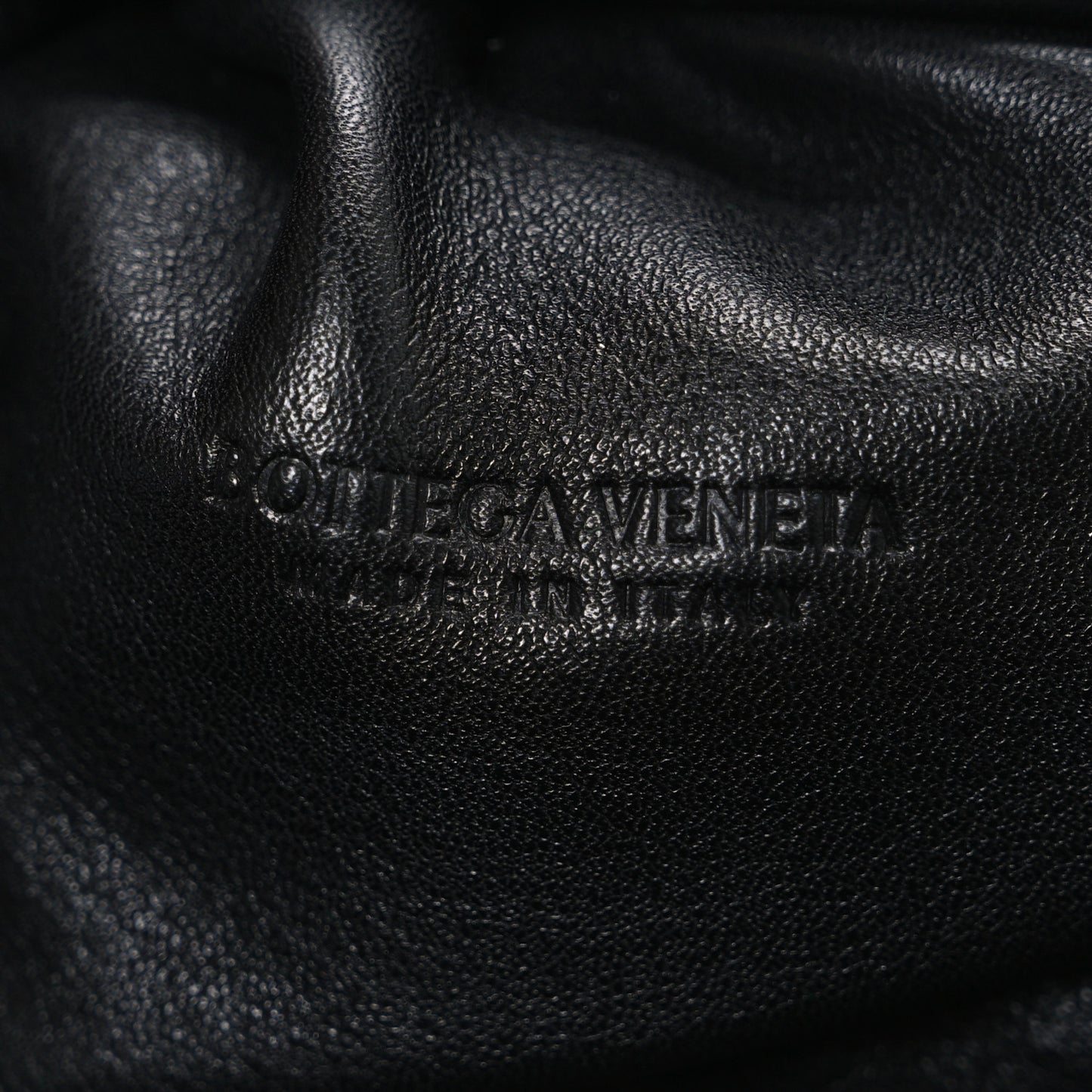 Butter Calfskin The Mini Pouch Black