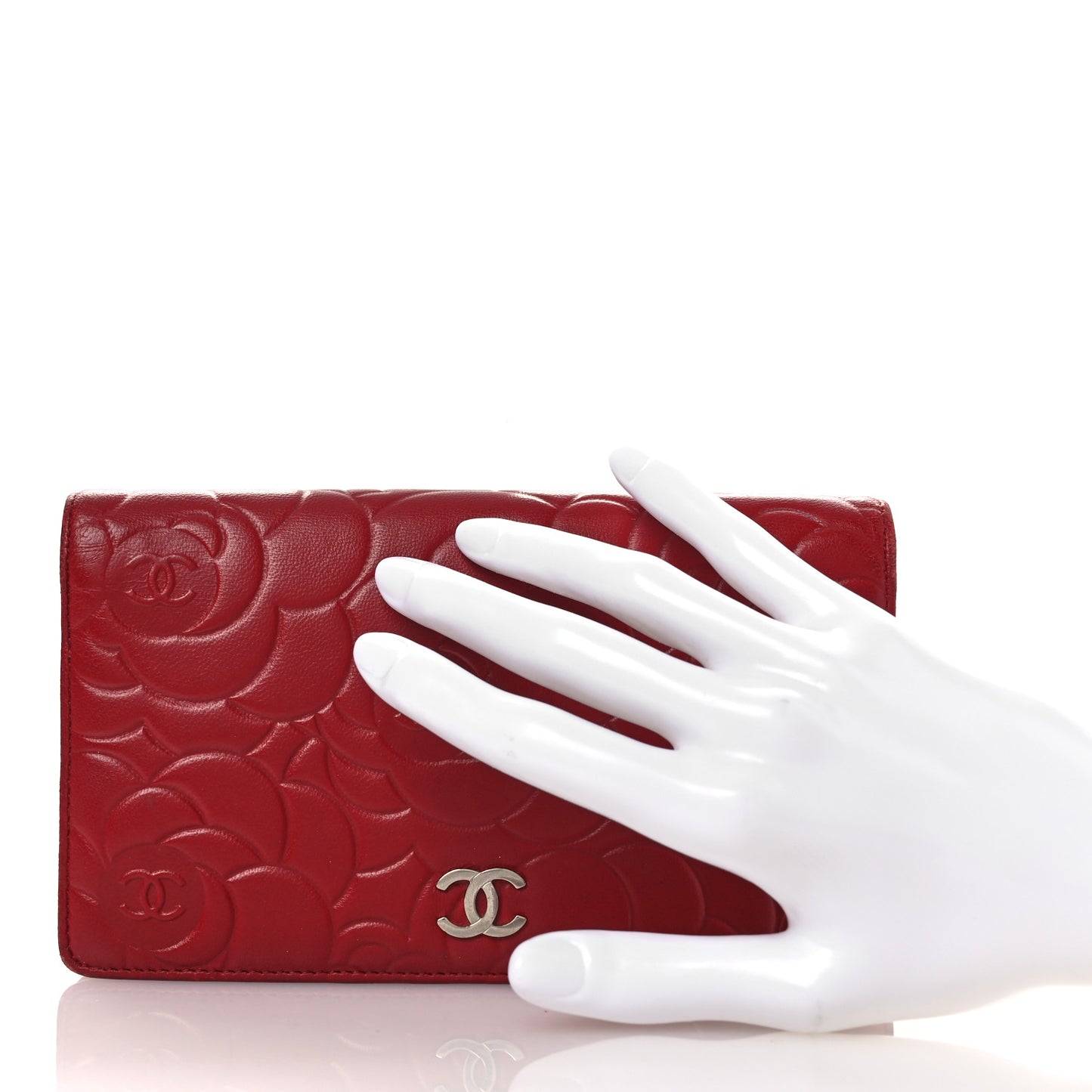 Lambskin Camellia Embossed Yen Wallet Dark Red
