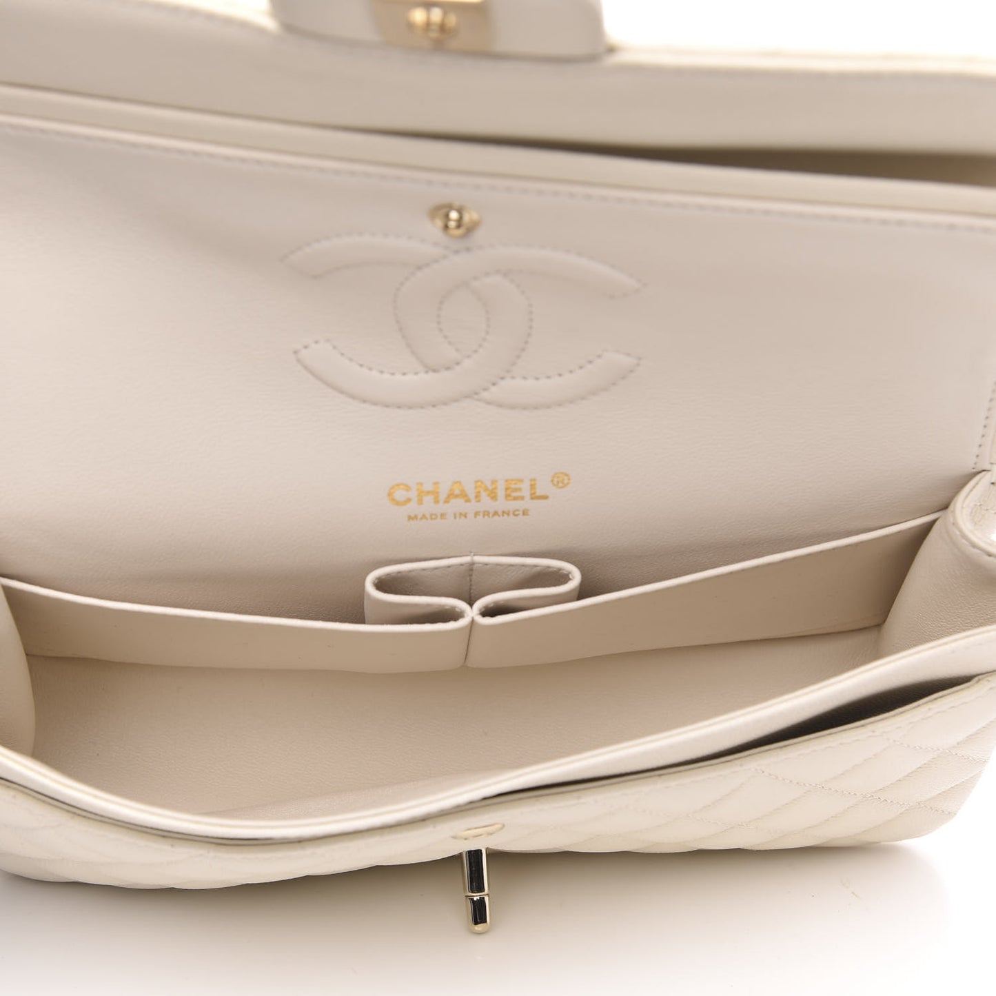 Caviar Quilted Medium Double Flap White