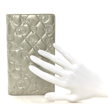 Chanel Metallic Patent Calfskin Quilted Lucky Symbols Yen Wallet Silver 2 of 12