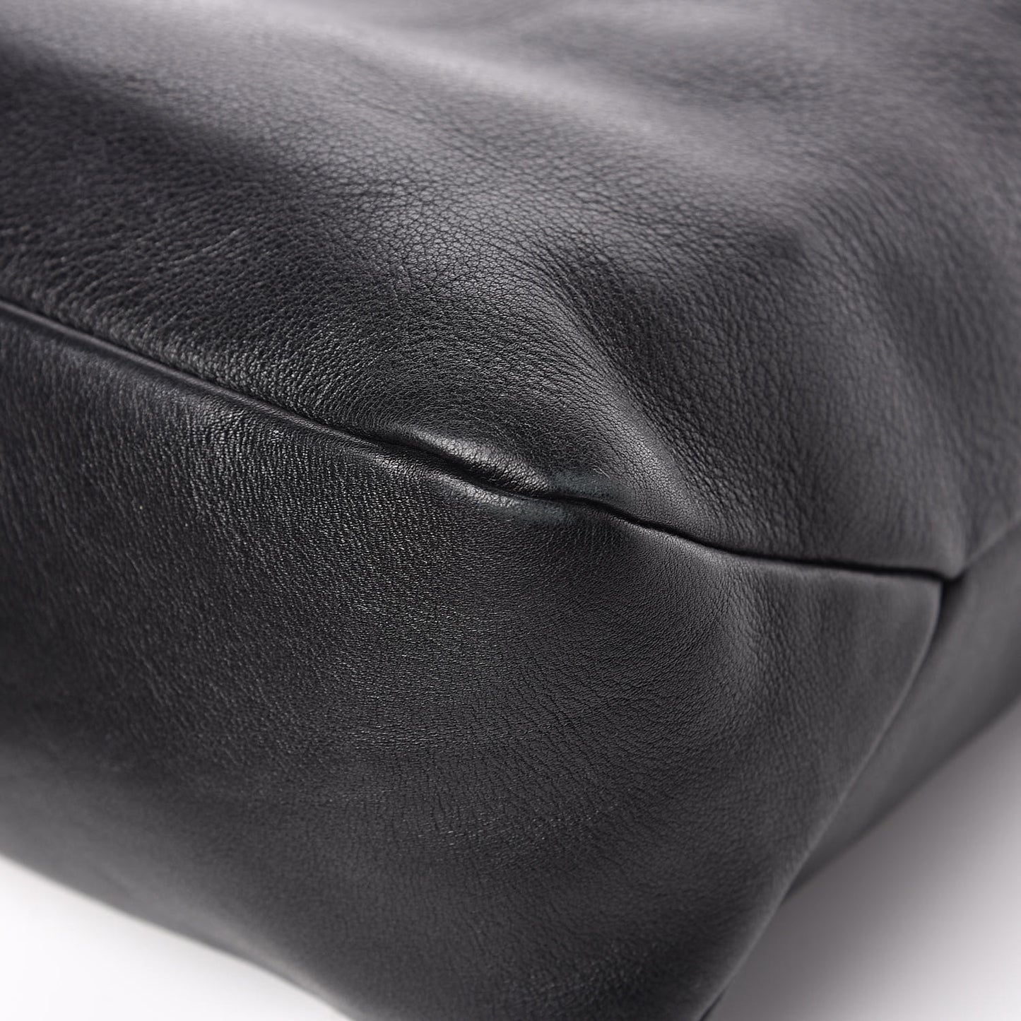 Calfskin Medium Horsebit Chain Hobo Black