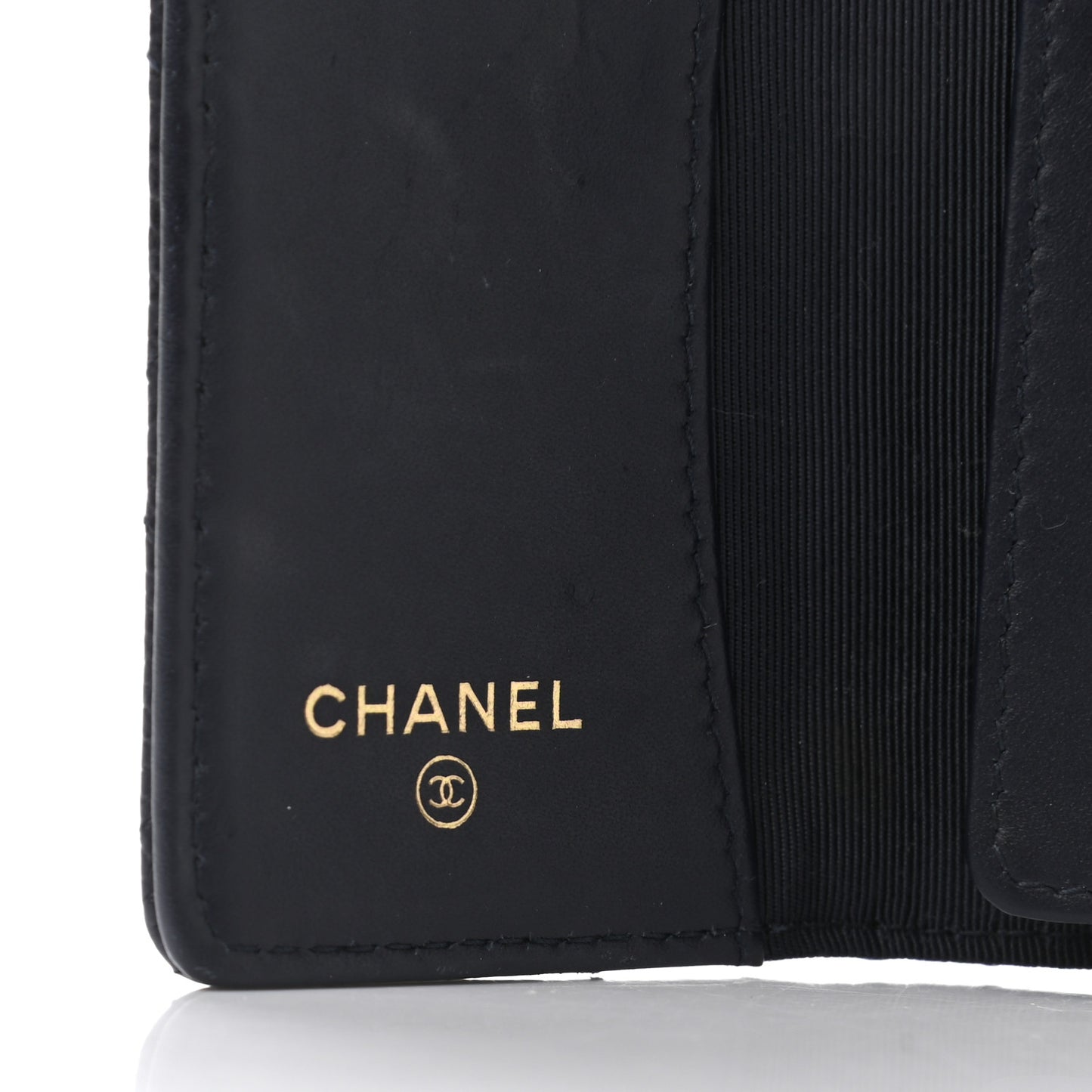 Caviar Quilted 6 Key Holder Blue