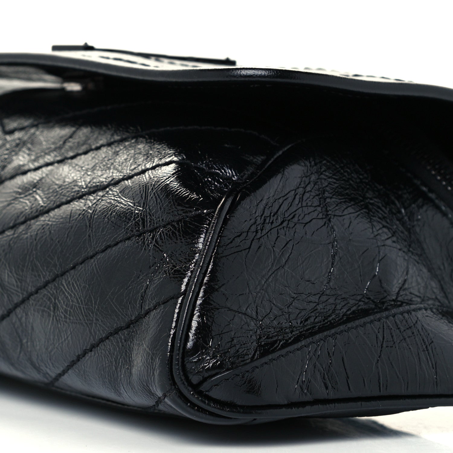 Saint Laurent Crinkled Calfskin Matelasse Monogram Niki Body Bag Black 12 of 12