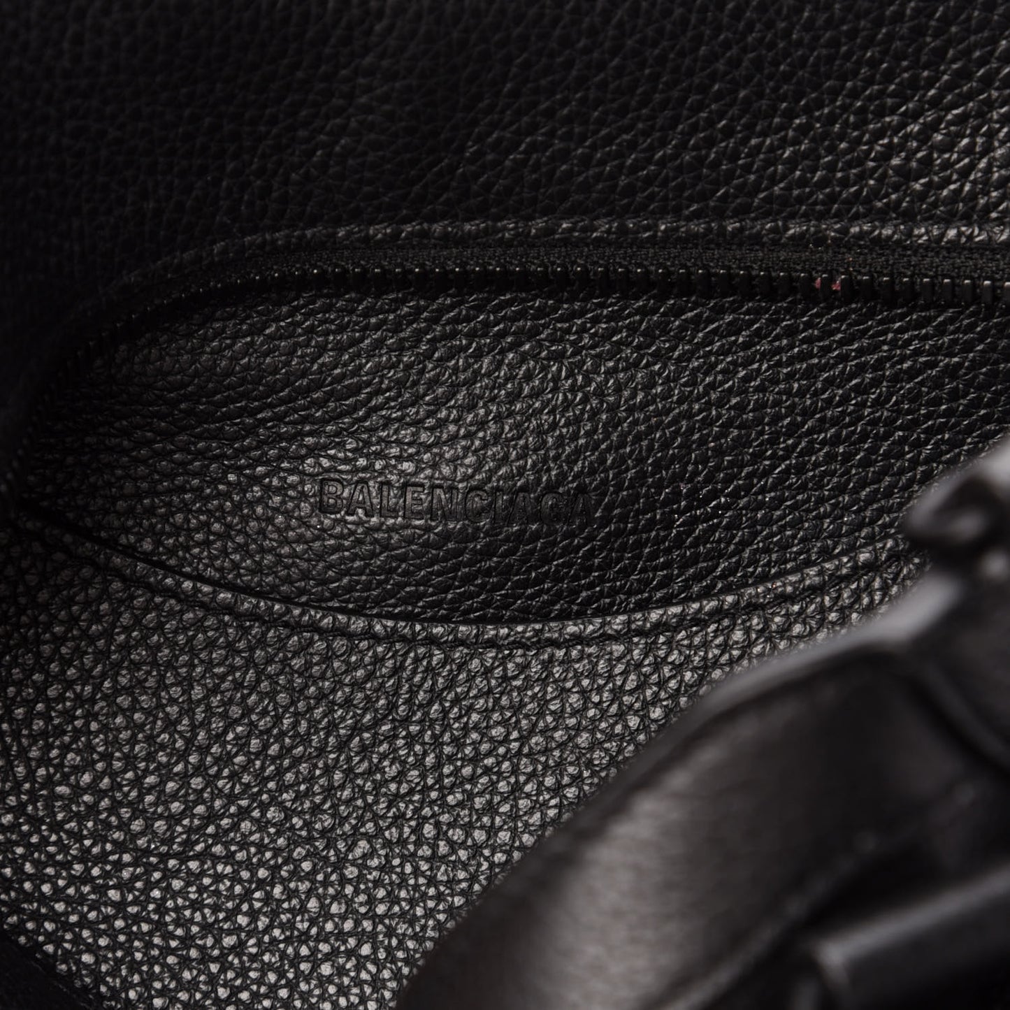 Grained Calfskin Neo Classic Black Hardware S City Black