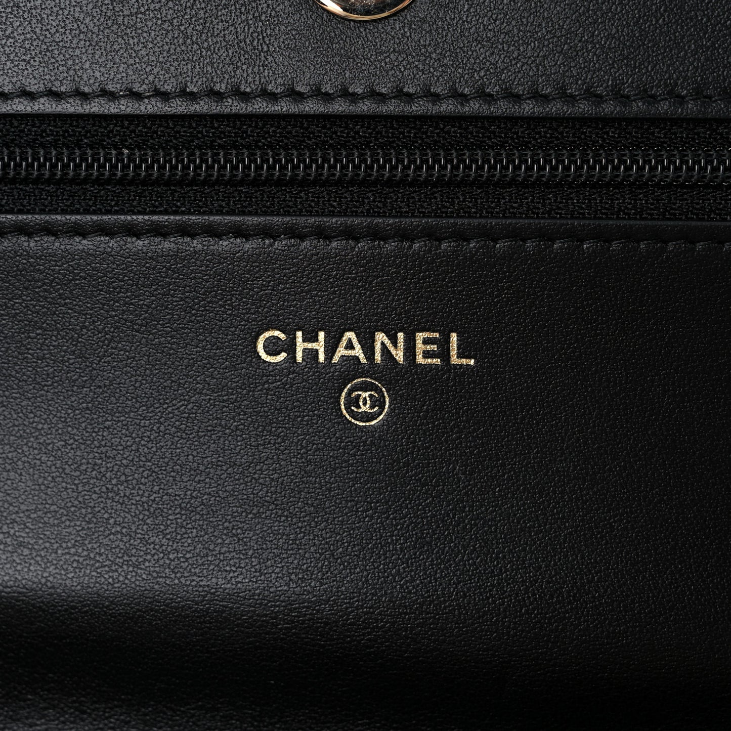 Caviar Quilted Boy Wallet On Chain WOC Black
