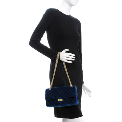 Chanel Velvet Quilted 2.55 Reissue 225 Flap Blue 3 of 9