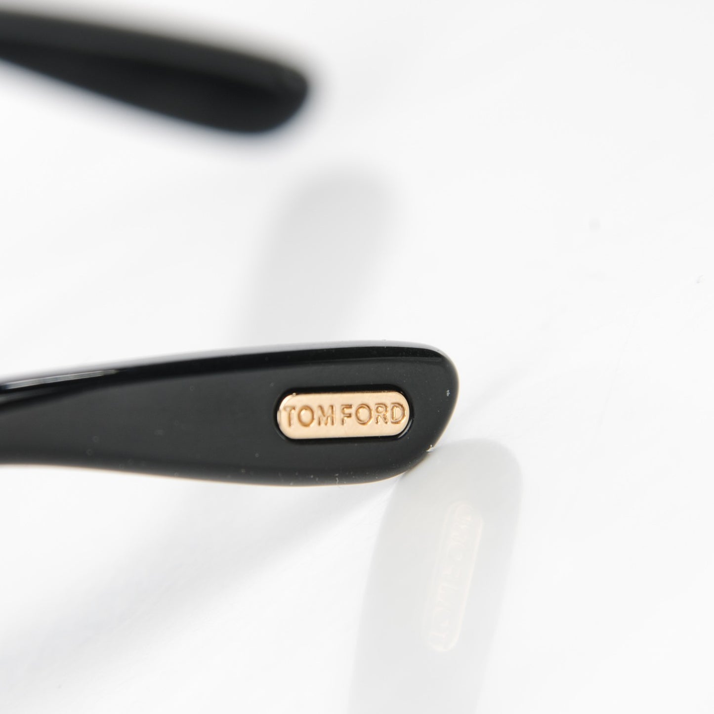 Sonja Sunglasses TF185 Black