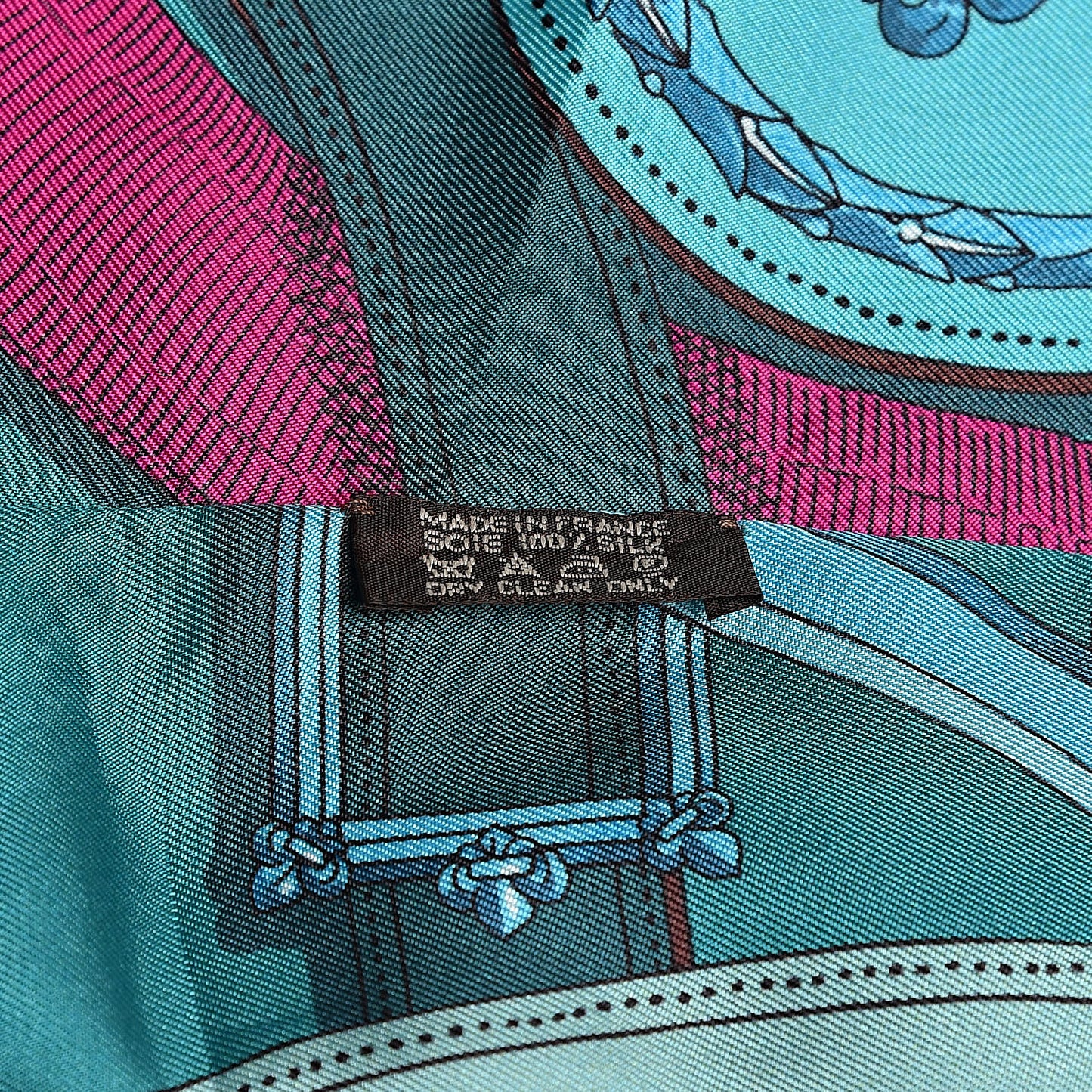 Silk Cavalcadour Maxi Twilly Canard Fuchsia Brique