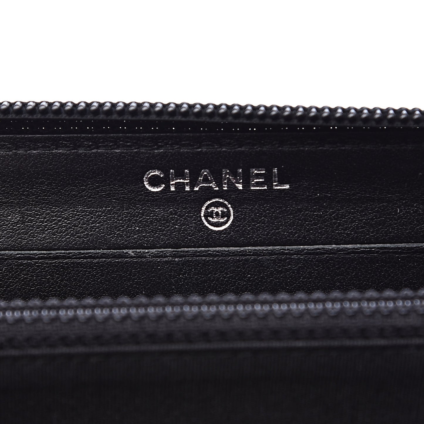 Caviar Quilted Small Boy Zip Around Wallet Black