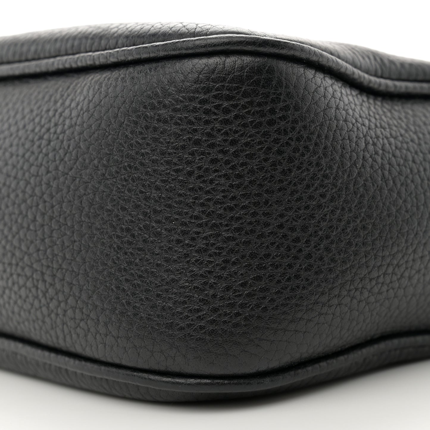 Pebbled Calfskin Small Soho Disco Bag Black