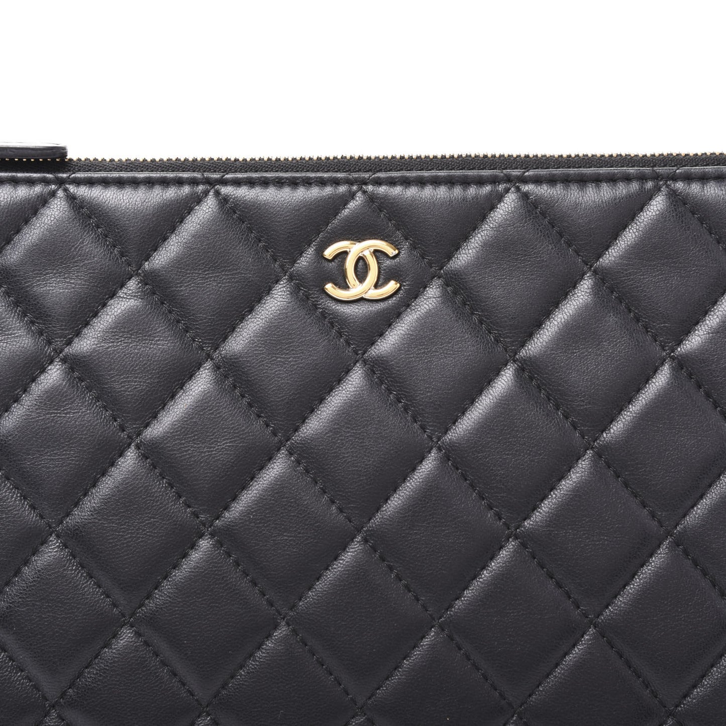 Lambskin Quilted Medium Cosmetic Case Black