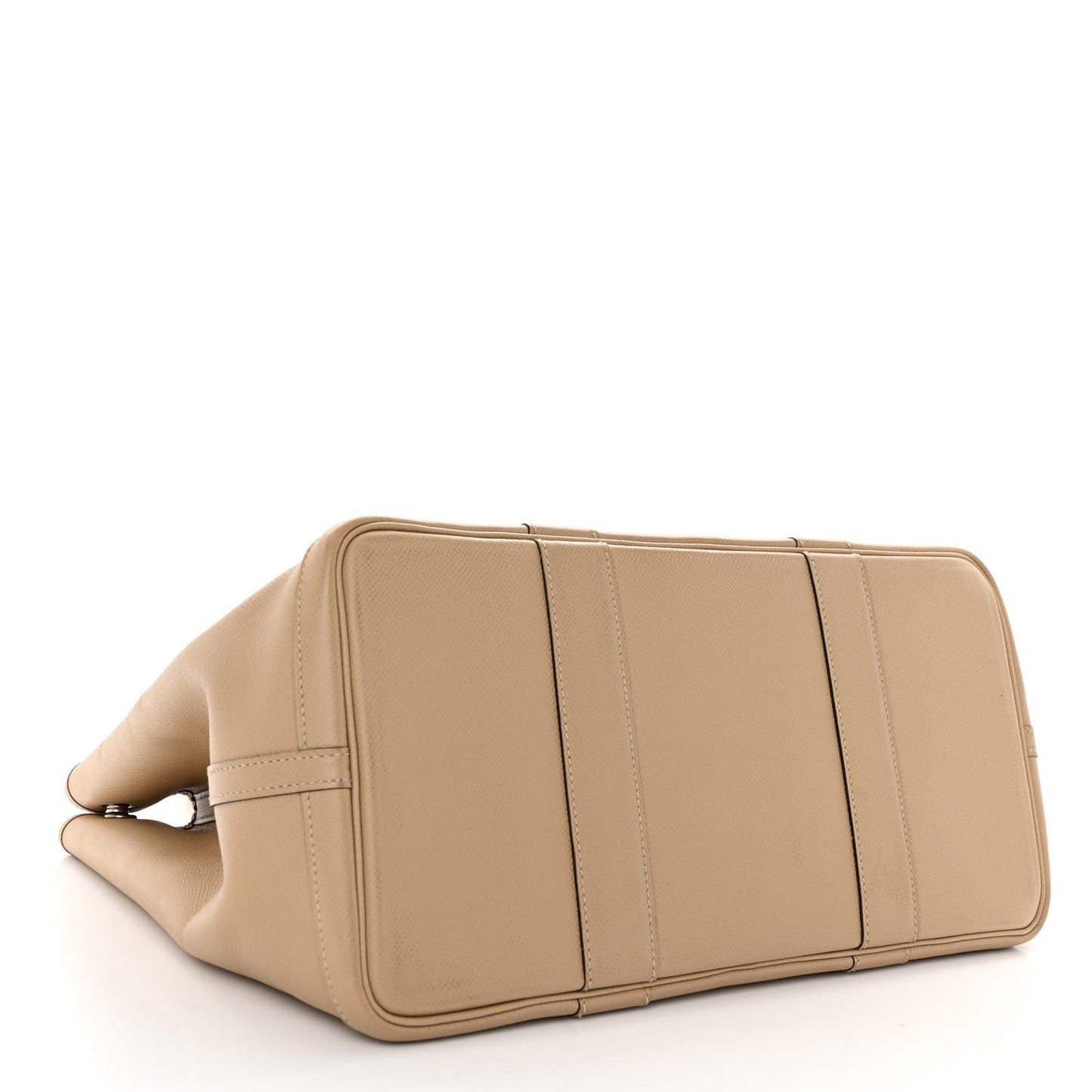 Epsom Garden Party 36 MM Biscuit