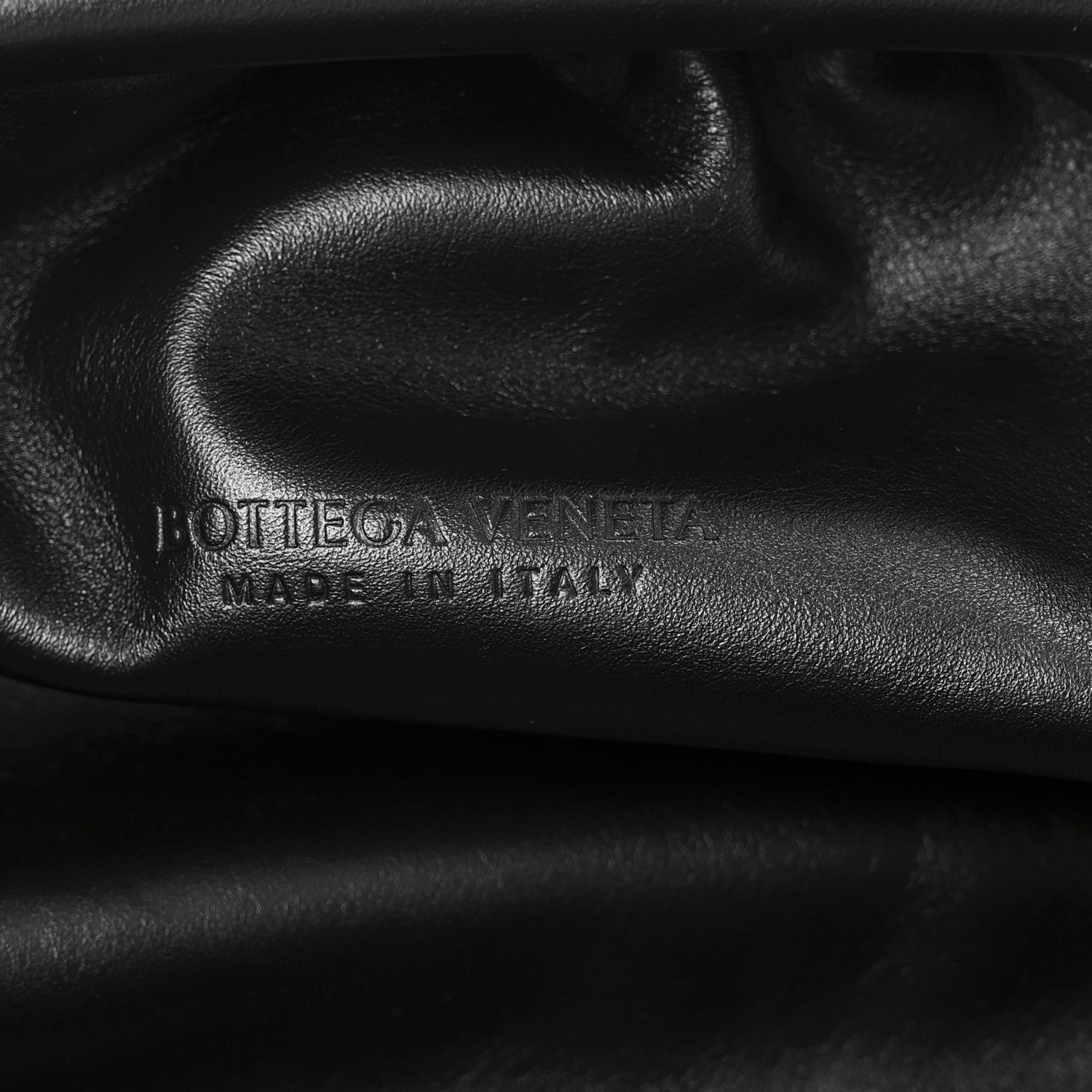 Bottega Veneta Smooth Butter Calf The Pouch Oversized Clutch Black 6 of 9