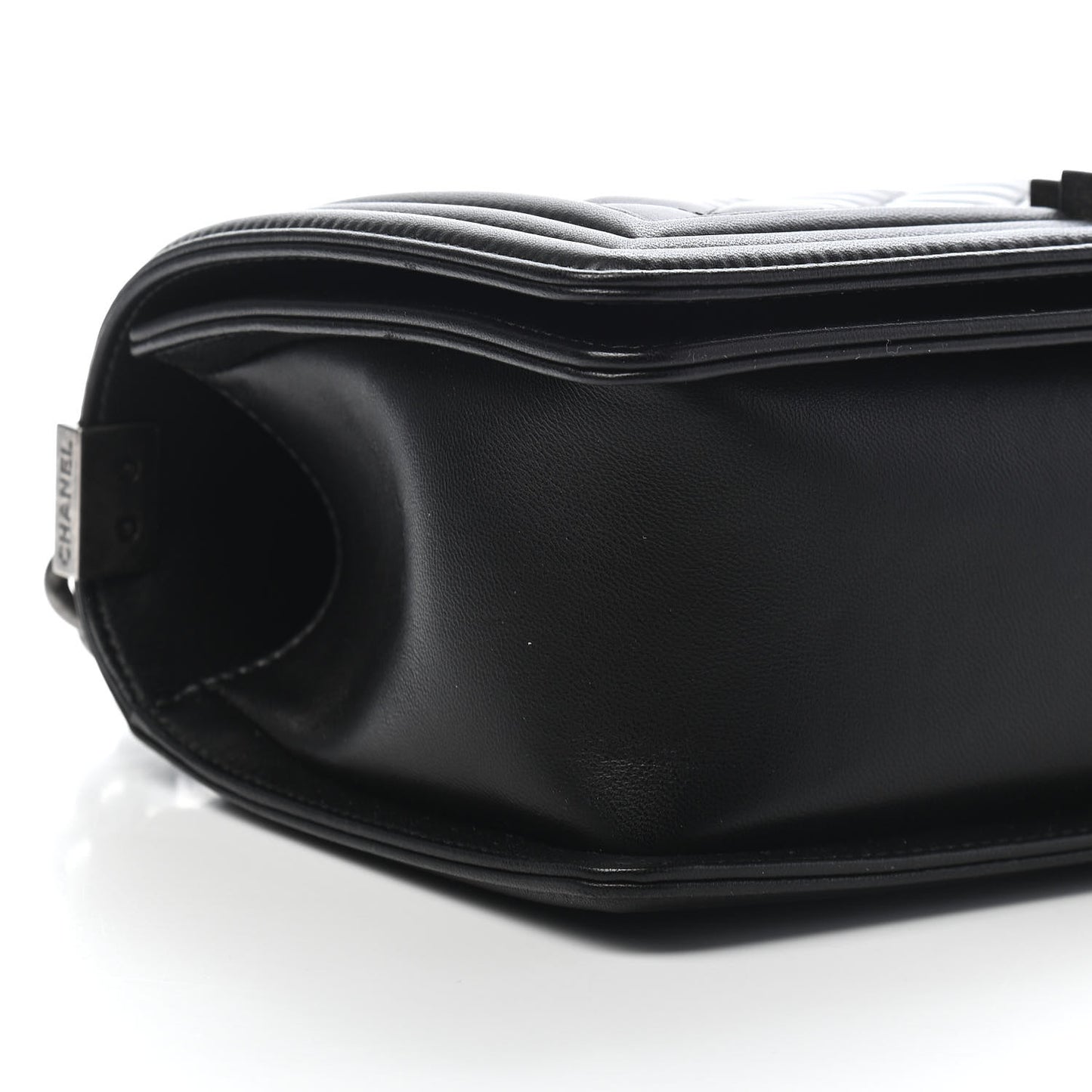 Lambskin Quilted Medium Boy Flap Black