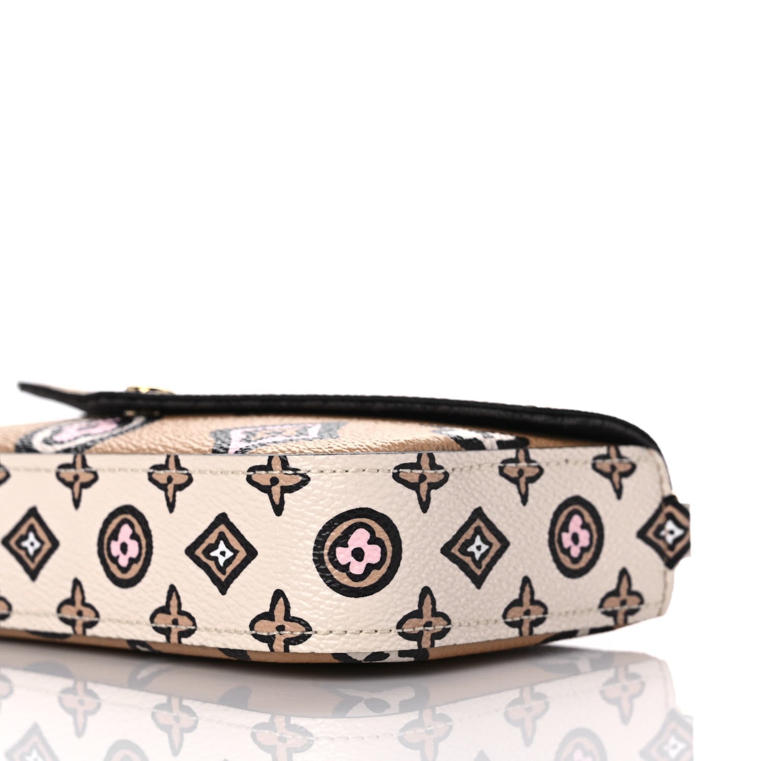 Louis Vuitton Monogram Wild At Heart Felicie Strap & Go Arizona Creme 5 of 11