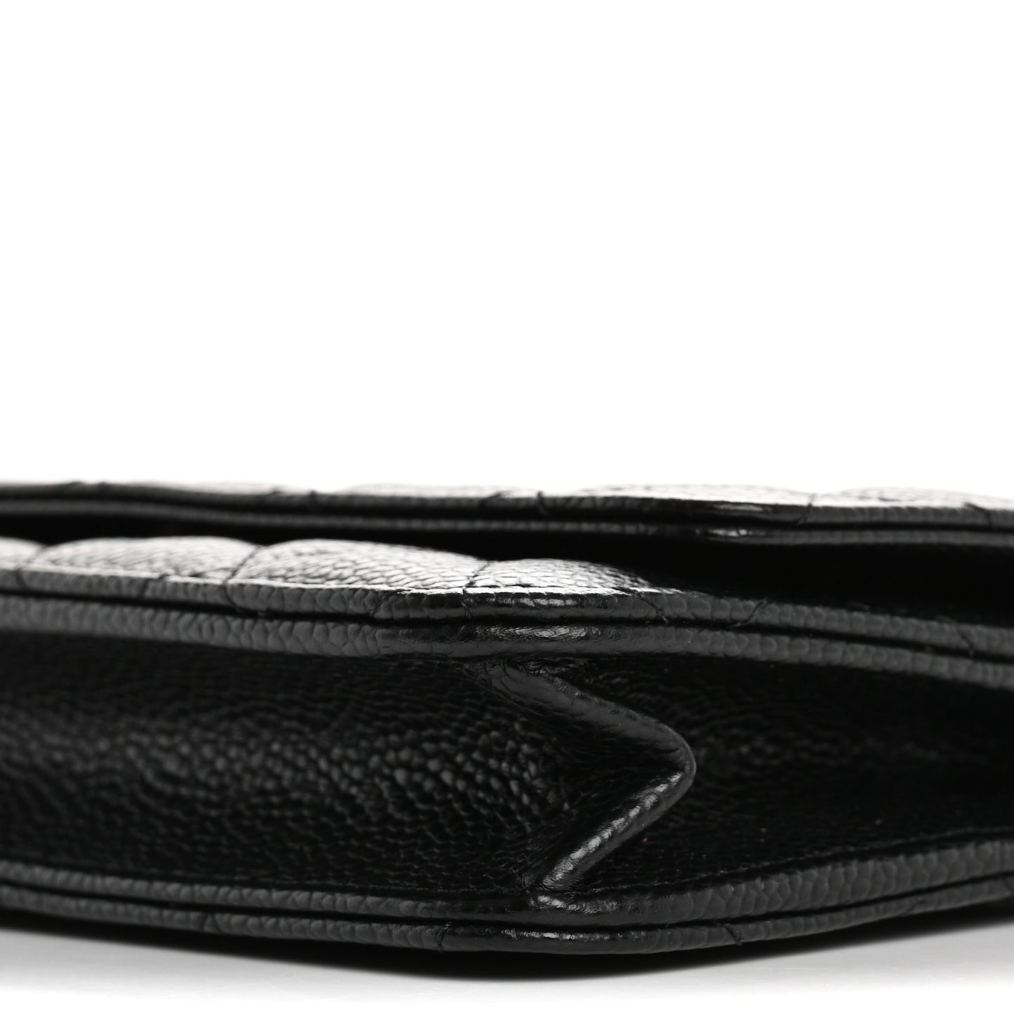 Caviar Quilted Wallet on Chain WOC Black