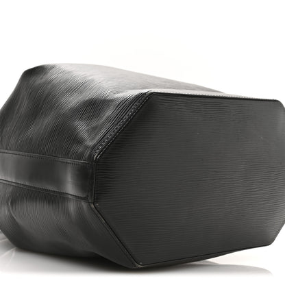 Louis Vuitton Epi Sac D'Epaule GM Black 8 of 10