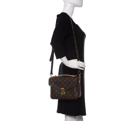 Louis Vuitton Monogram Pochette Metis 2 of 9