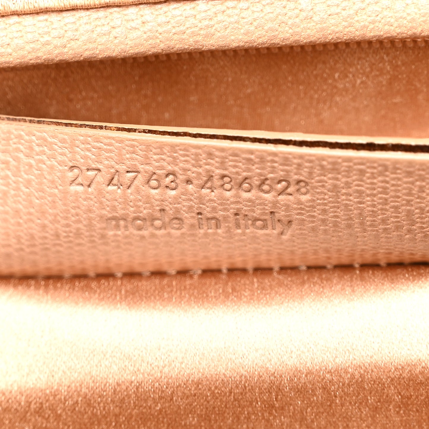 Textured Calfskin Medium Cabas ChYc Beige