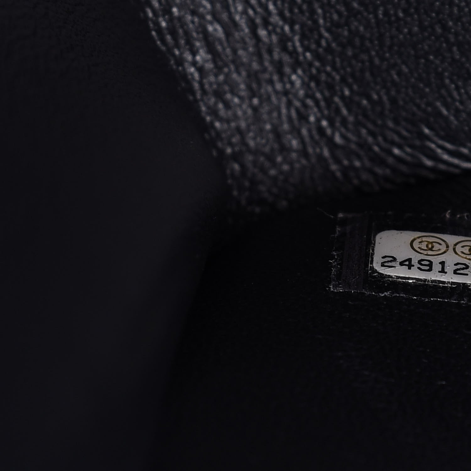 Chanel Iridescent Caviar Quilted Jumbo Double Flap Black 9 of 10