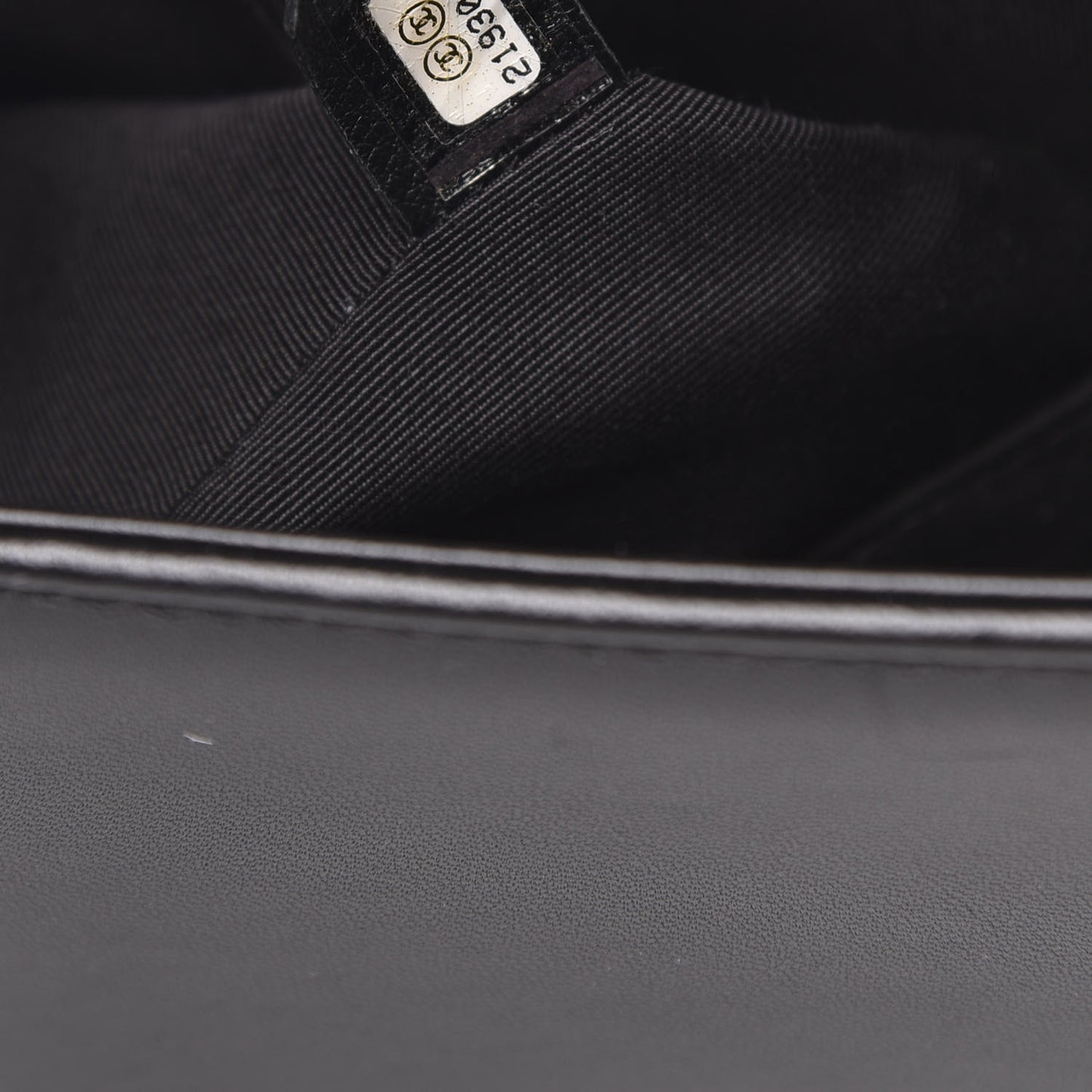 Lambskin Quilted New Medium Boy Flap Black