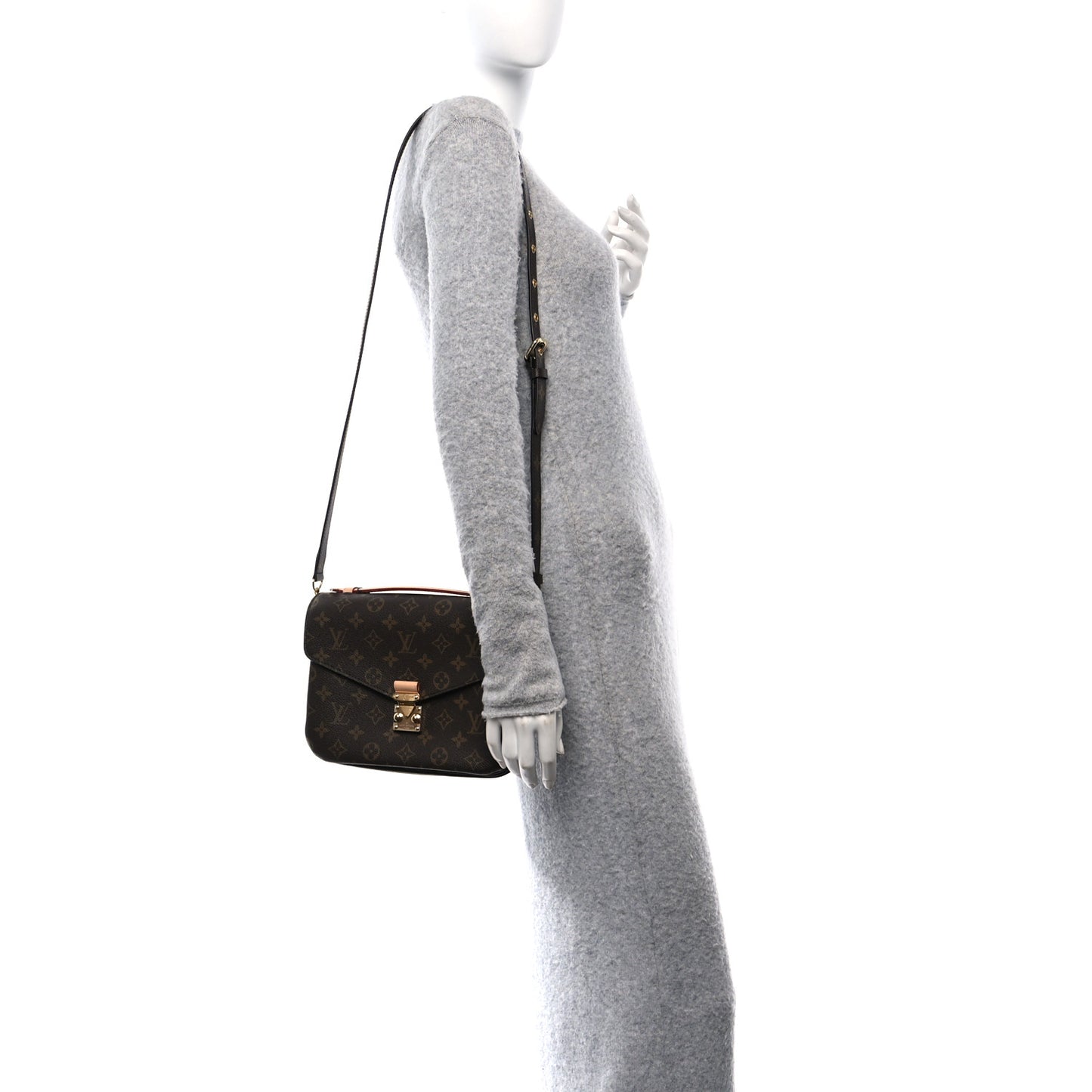 Monogram Pochette Metis
