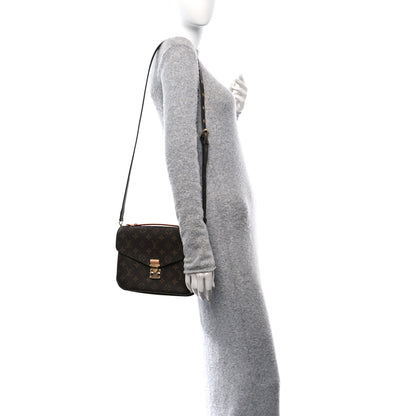 Louis Vuitton Monogram Pochette Metis 2 of 12