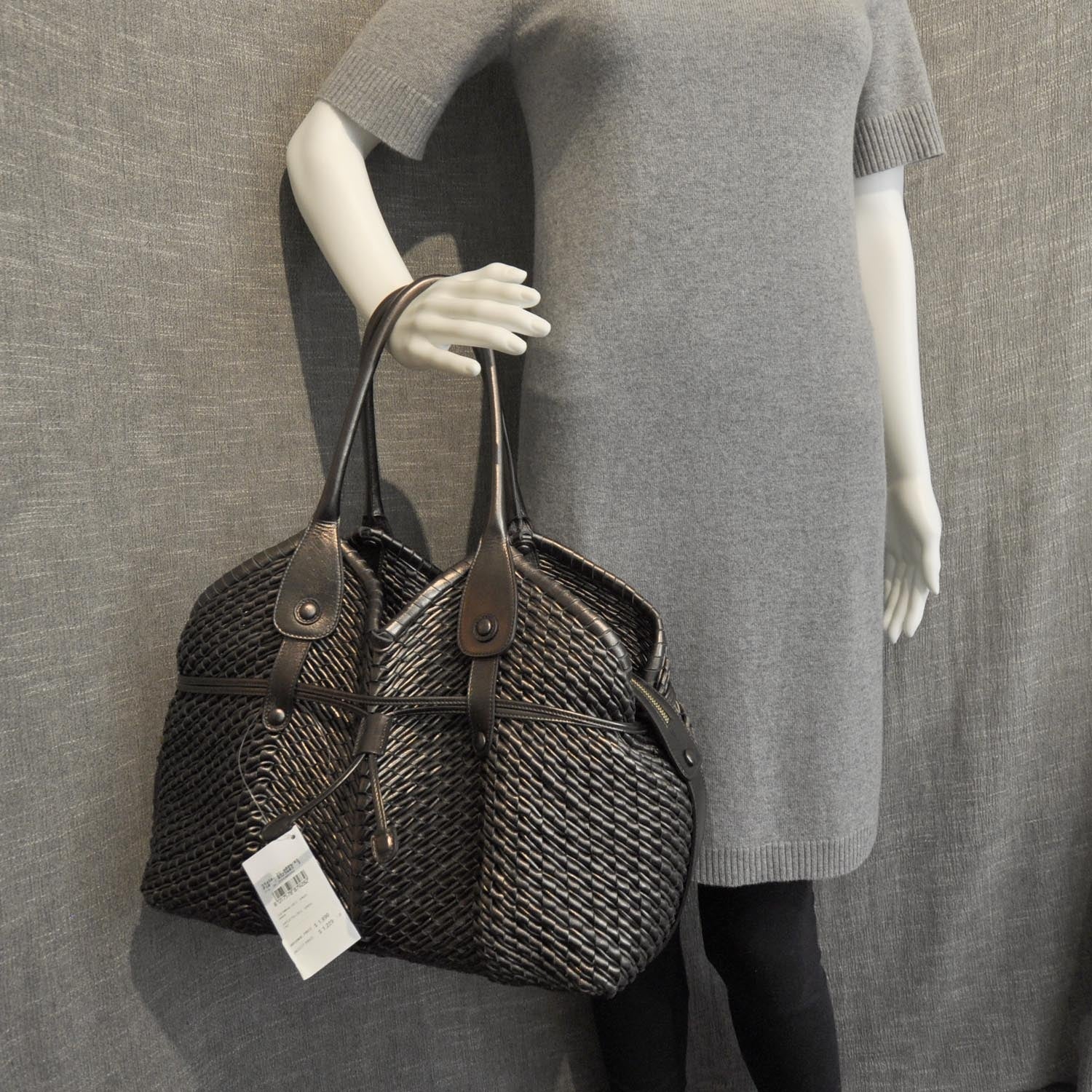 FASHIONPHILE SALVATOREFERRAGAMOLeatherStrawWovenTote 3 of 9