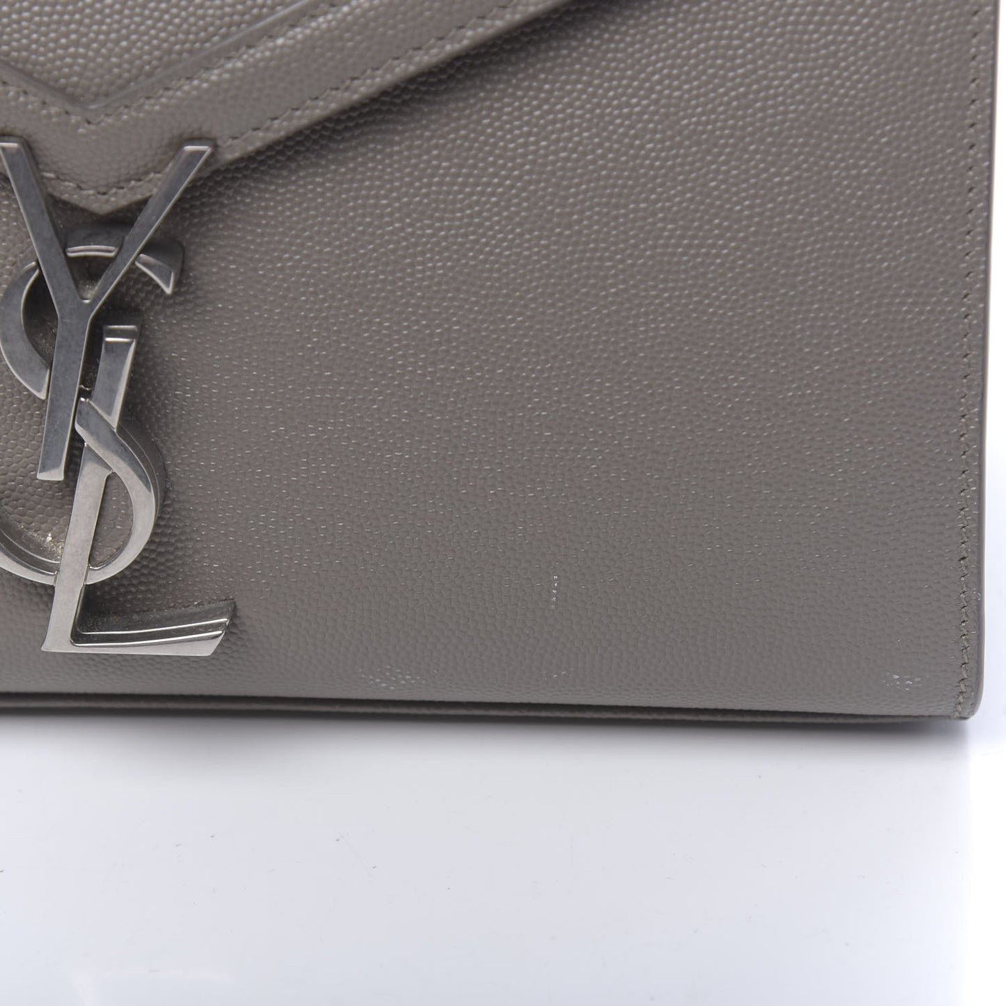 Grain de Poudre Medium Classic Monogram Cassandra Top Handle Fog