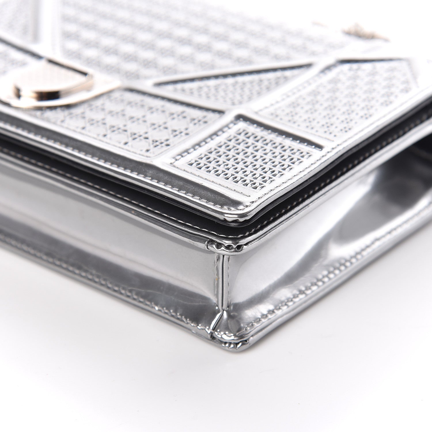 Christian Dior Metallic Patent Micro-Cannage Diorama Wallet on Chain Pouch Silver 6 of 9