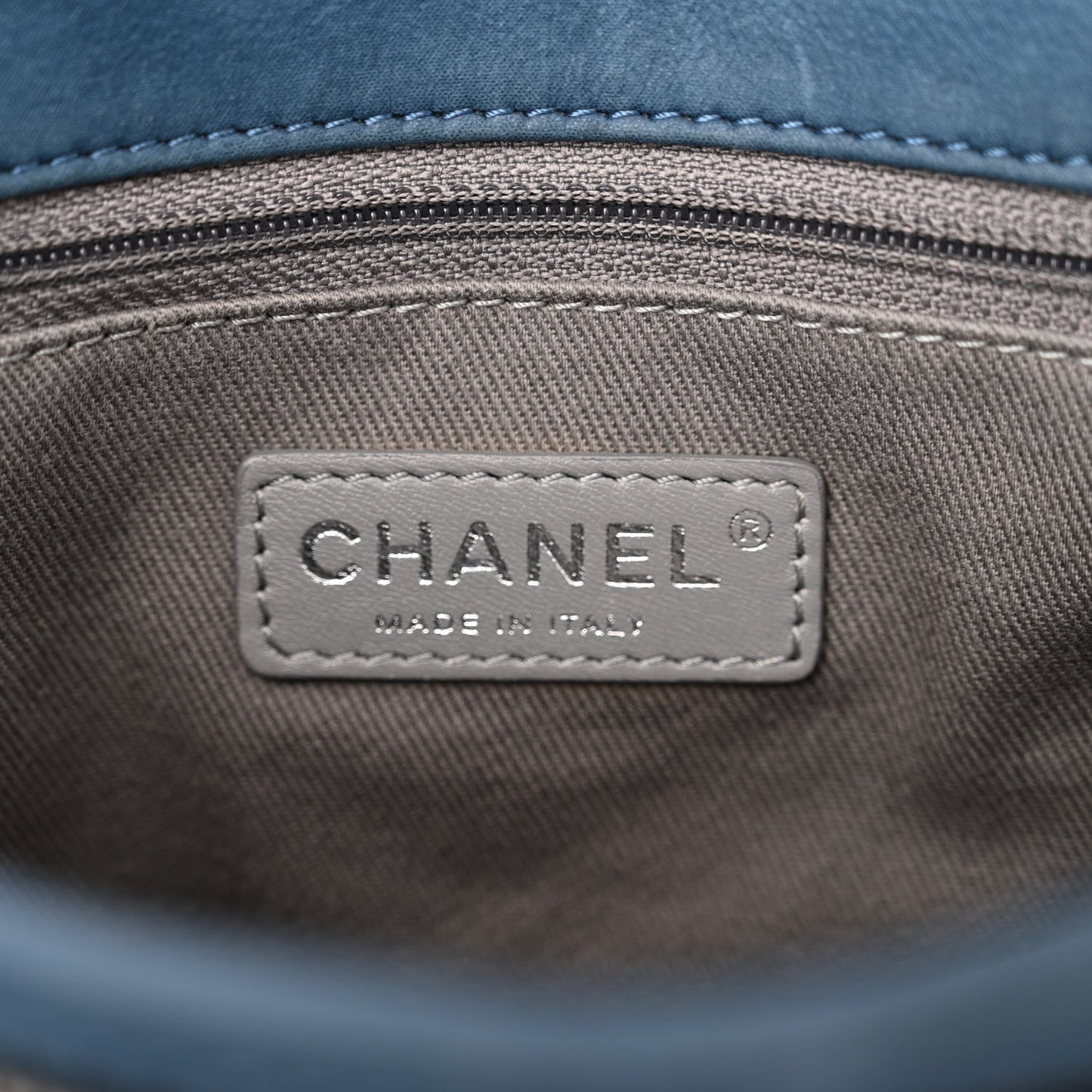 Iridescent Calfskin Large Coco Daily Flap Blue