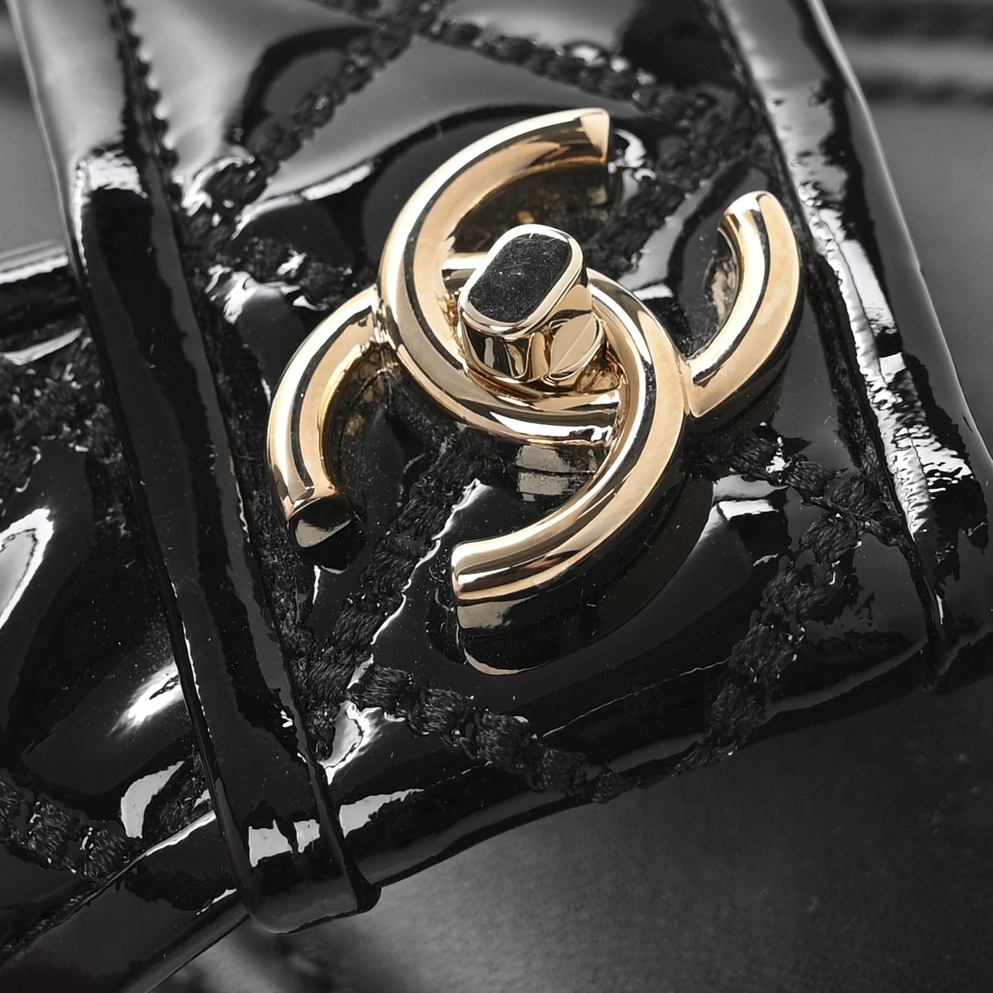 Patent Quilted CC Sandals 37.5 Black