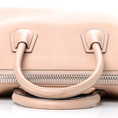 Givenchy Sugar Goatskin Small Antigona Powder 5 of 5