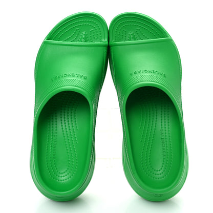 Balenciaga X CROCS Rubber Womens Pool Slides 40 Green 2 of 10