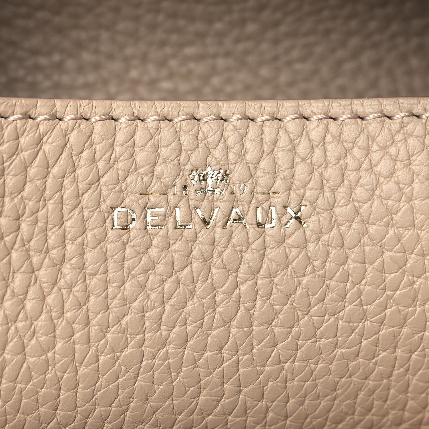 Delvaux Taurillon Pin Daily Surpique Bucket Sand 6 of 9