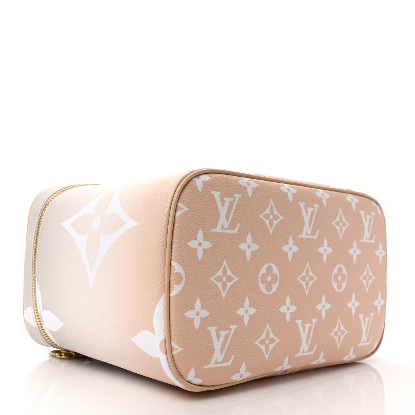 Monogram Giant By The Pool Nice BB Brume