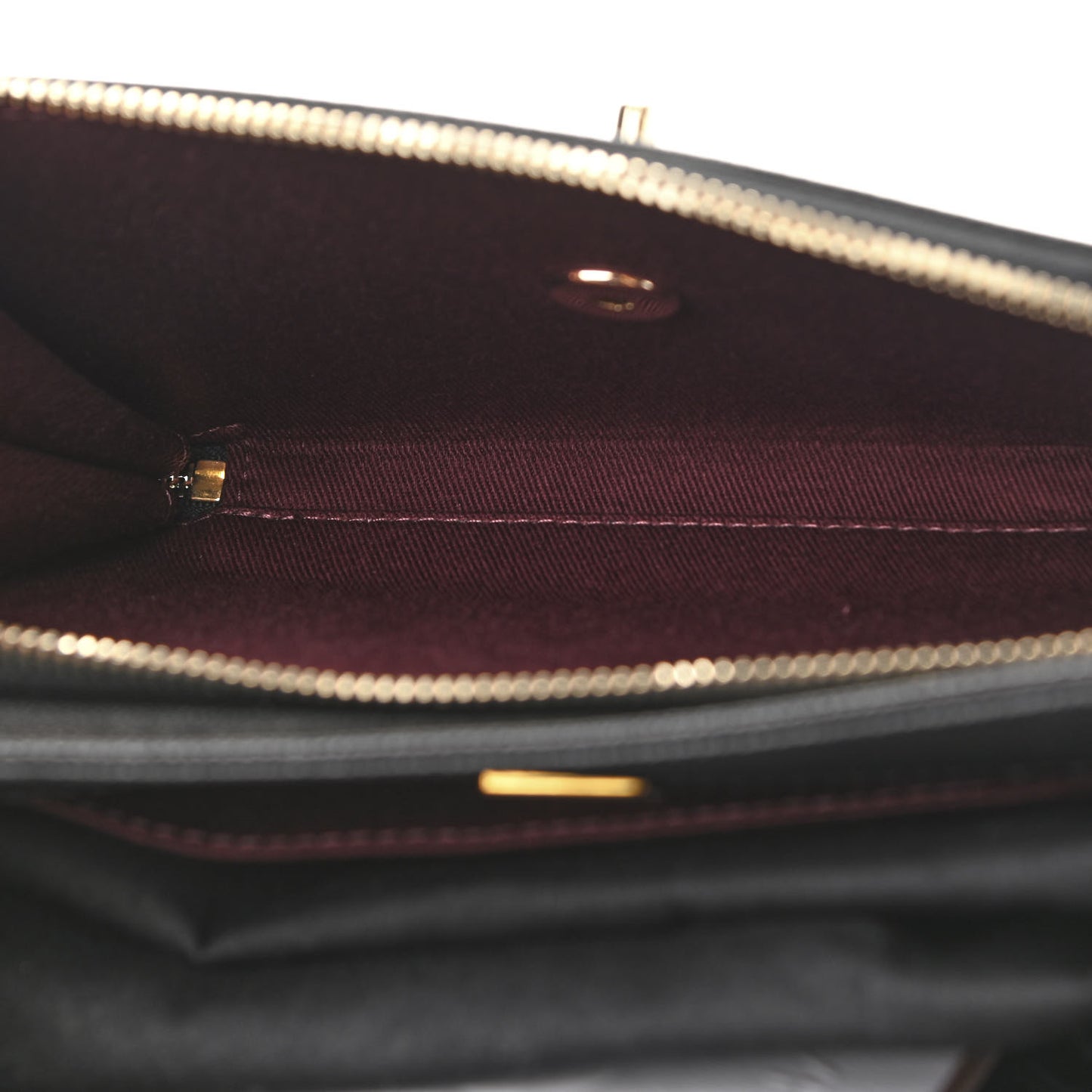 Caviar Quilted Small Business Affinity Flap Black