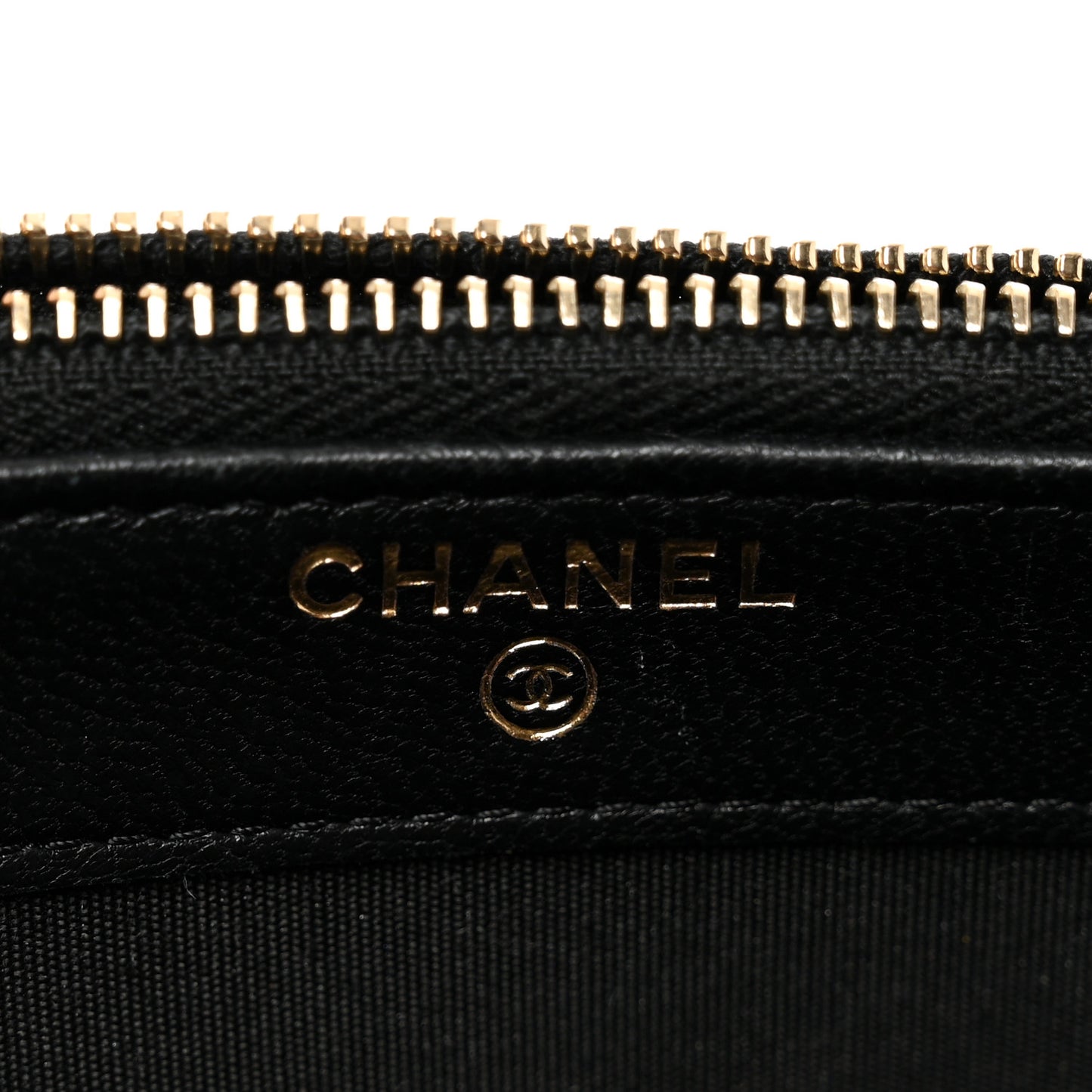 Goatskin Quilted CC Clutch With Chain Black