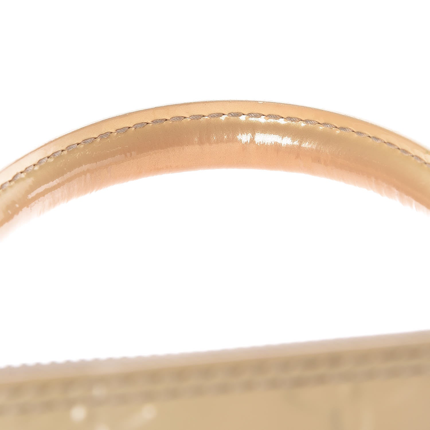 Louis Vuitton Vernis Alma GM Blanc Corail 9 of 15