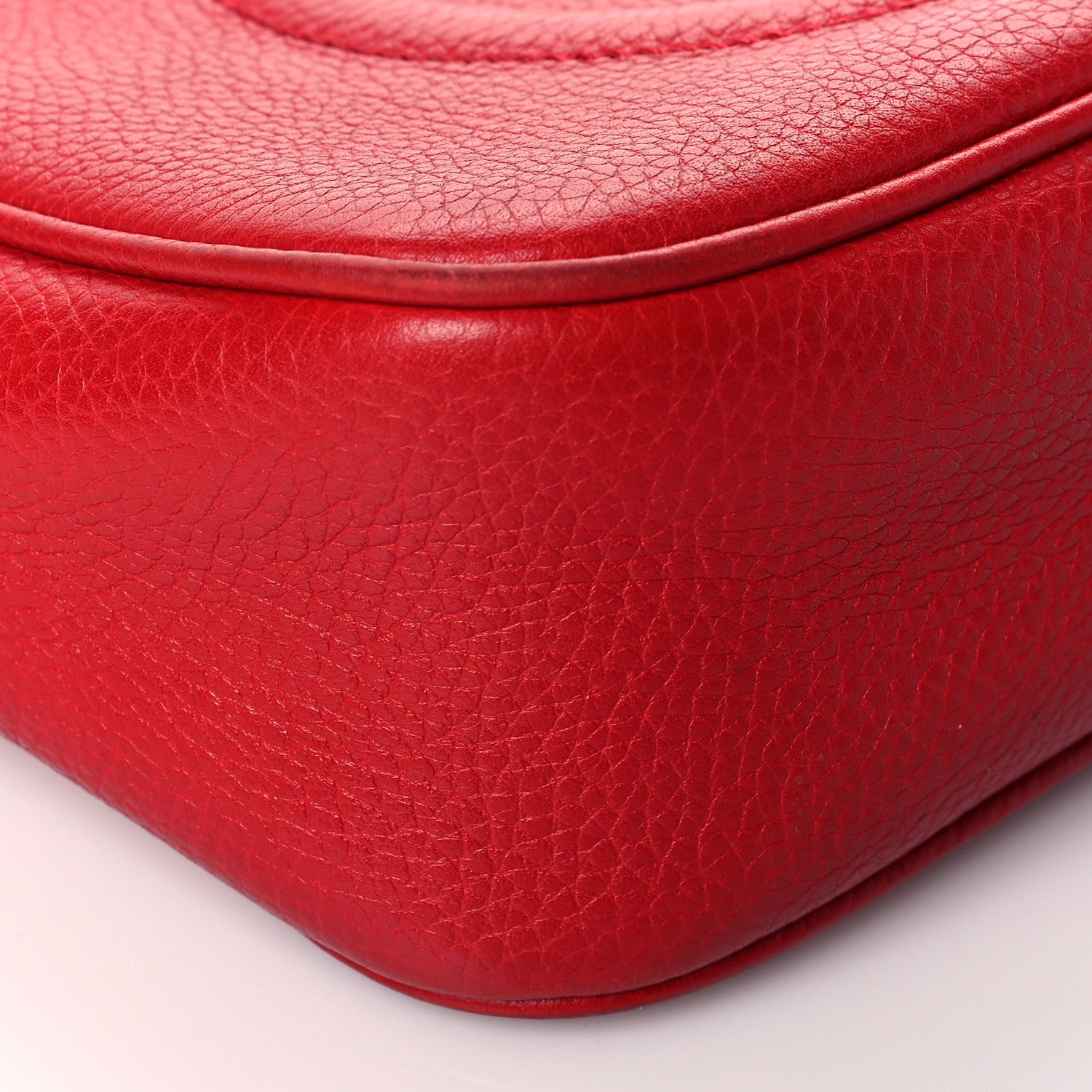 Gucci Pebbled Calfskin Small Soho Disco Bag Tabasco Red 9 of 10