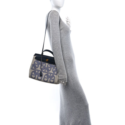 Hermes H Plume Canvas Vache Hunter Circuit 24 Herbag Zip Retourne 31 Bleu Royal Bleu Indigo Ecru 2 of 12
