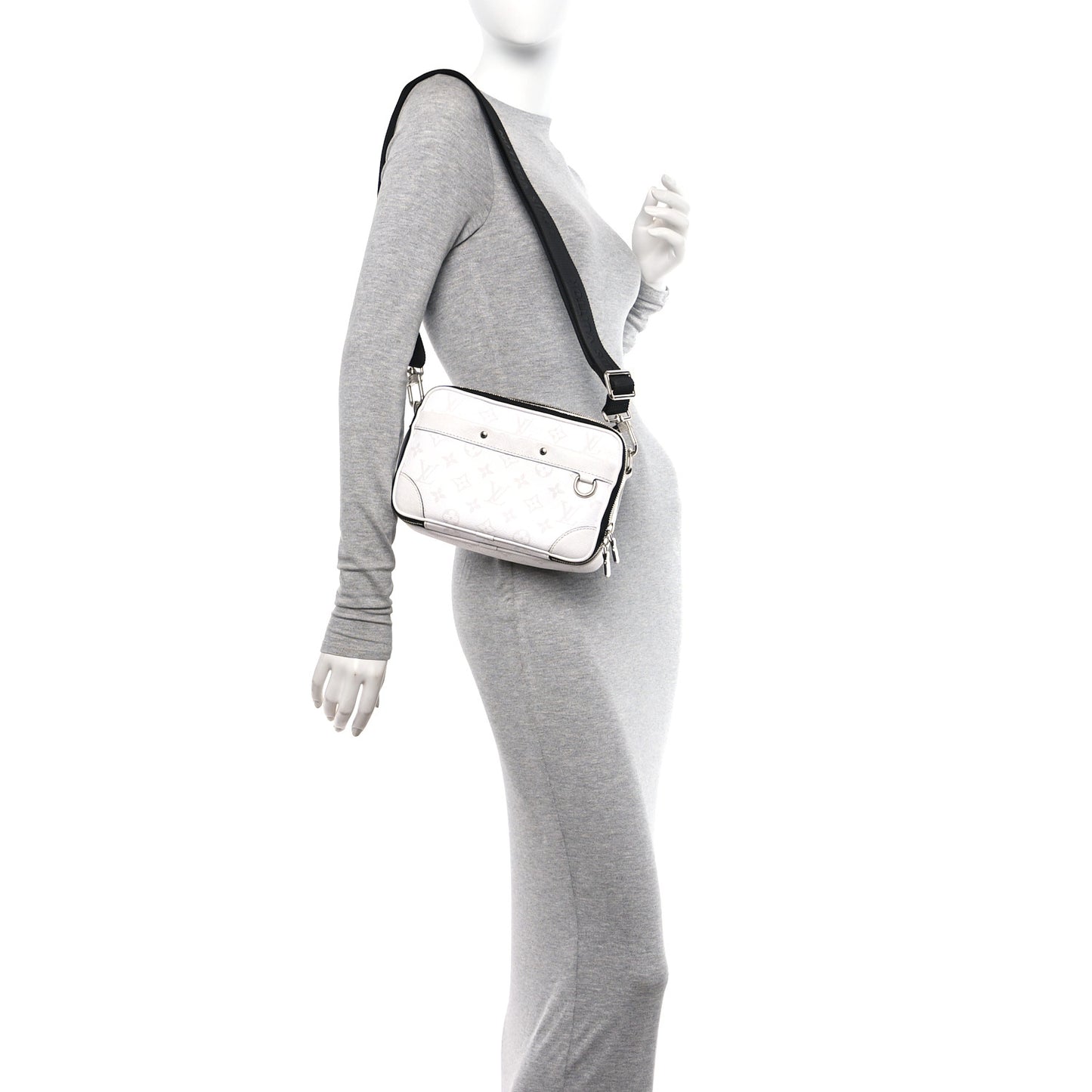 Taiga Monogram Alpha Messenger Optic White