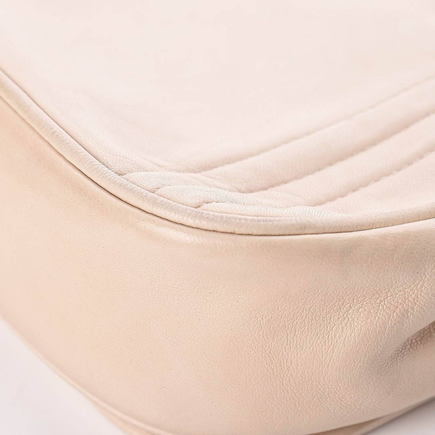 Lambskin Extra Mini CC Flap White