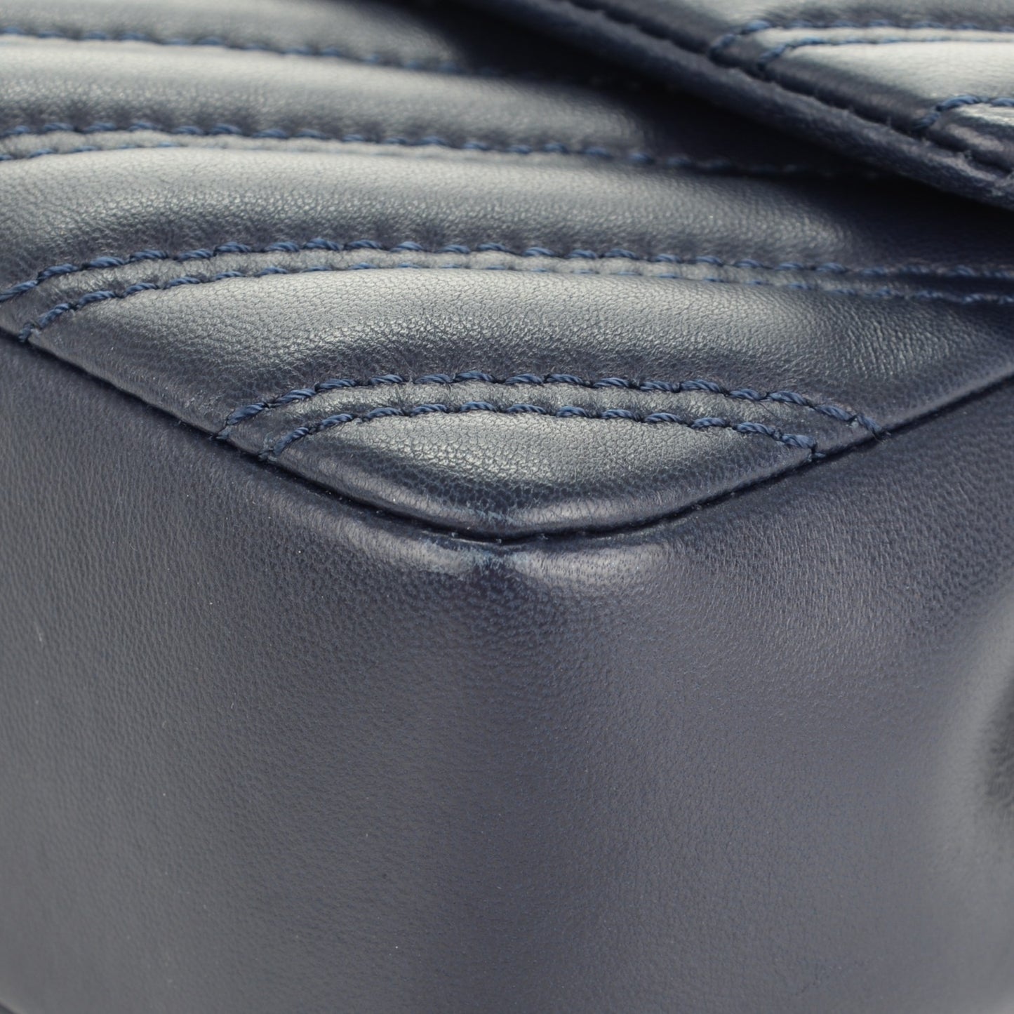 Lambskin Chevron Double Stitch Medium Single Flap Navy