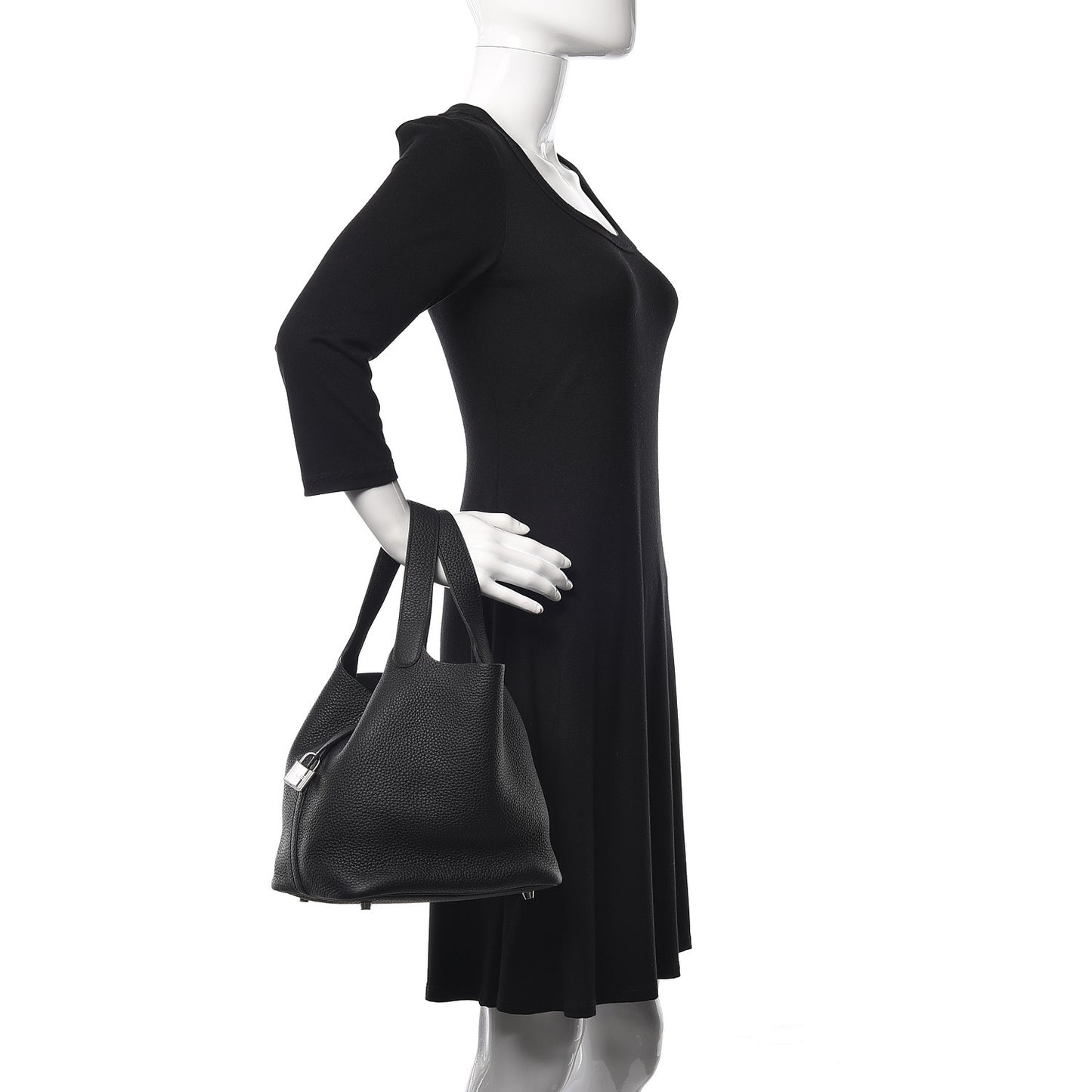Taurillon Clemence Picotin Lock 22 MM Black