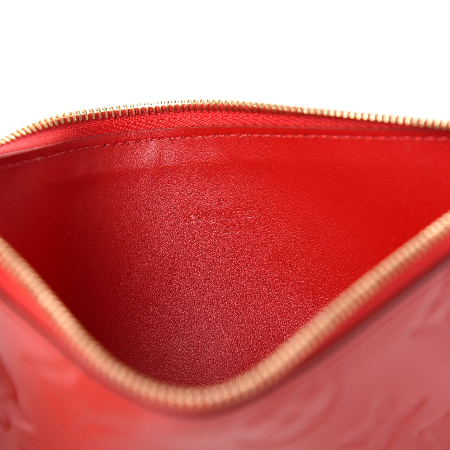 Vernis Felicie Chain Wallet Zippered Insert Cherry