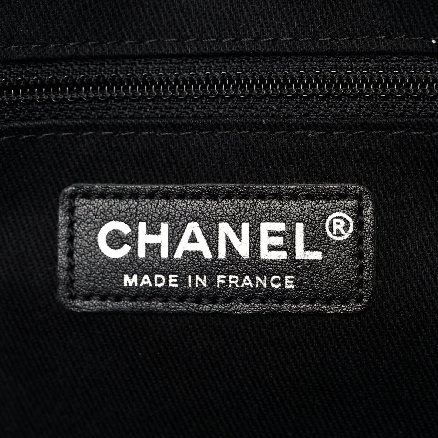 Caviar Quilted Large Travel Flap Tote Black Black