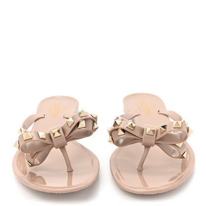 Valentino Garavani PVC Jelly Rockstud Bow Thong Sandals 38 Poudre 2 of 8