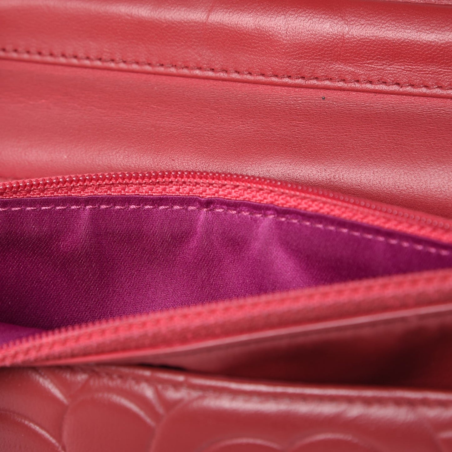 Lambskin Camellia Embossed Wallet On Chain WOC Red