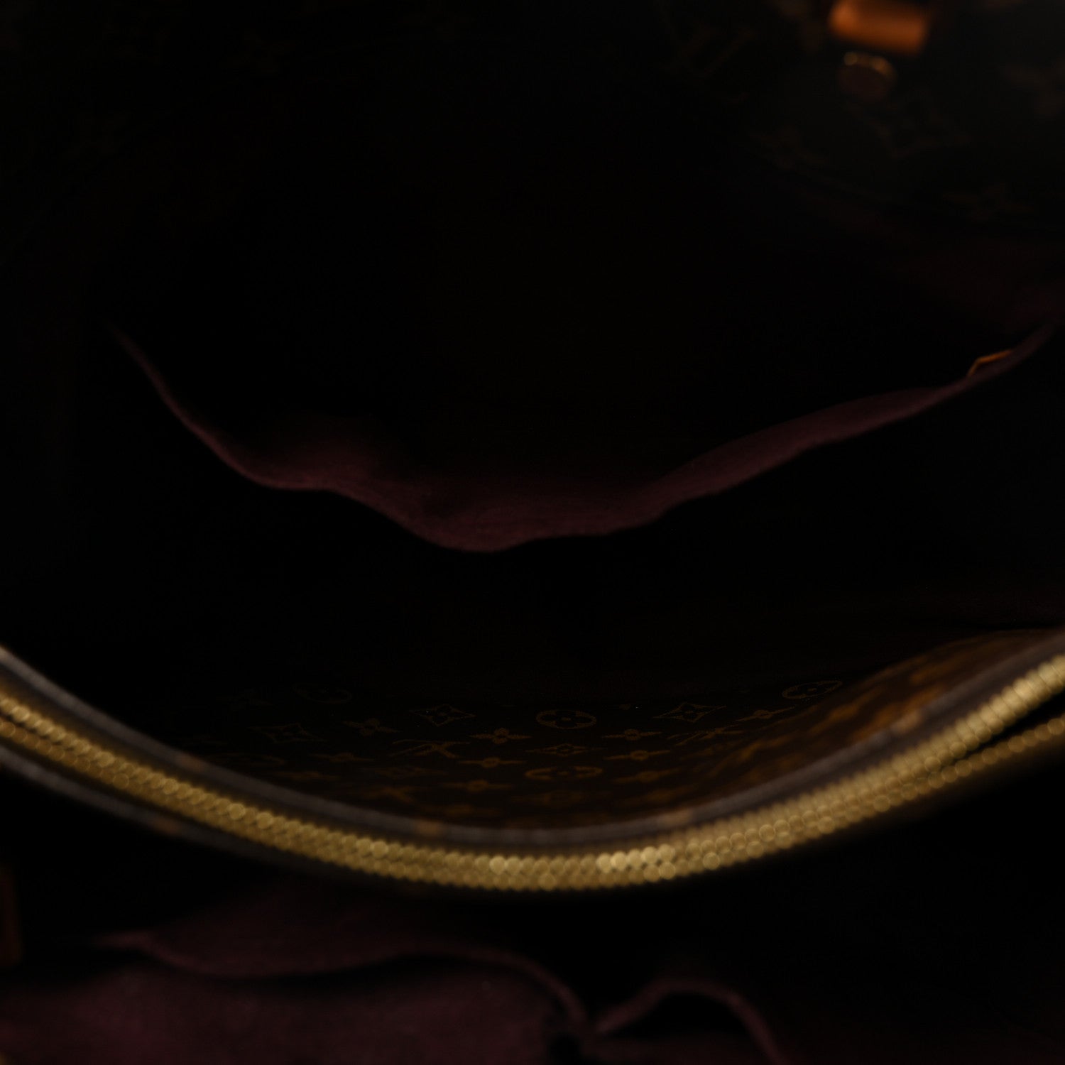 Louis Vuitton Monogram Montaigne GM 5 of 10